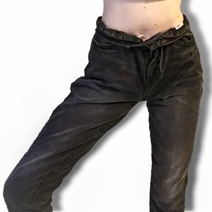 Black Mom Jeans. Relaxed, High Waist Tapered Ankle